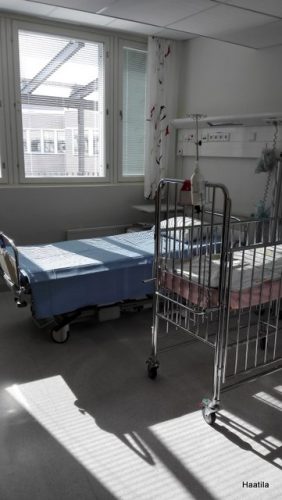 Sairaalan huone